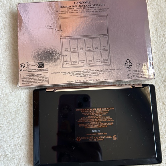 Lancome holiday 2024 eyeshadow palette $39 - Picture 6 of 8